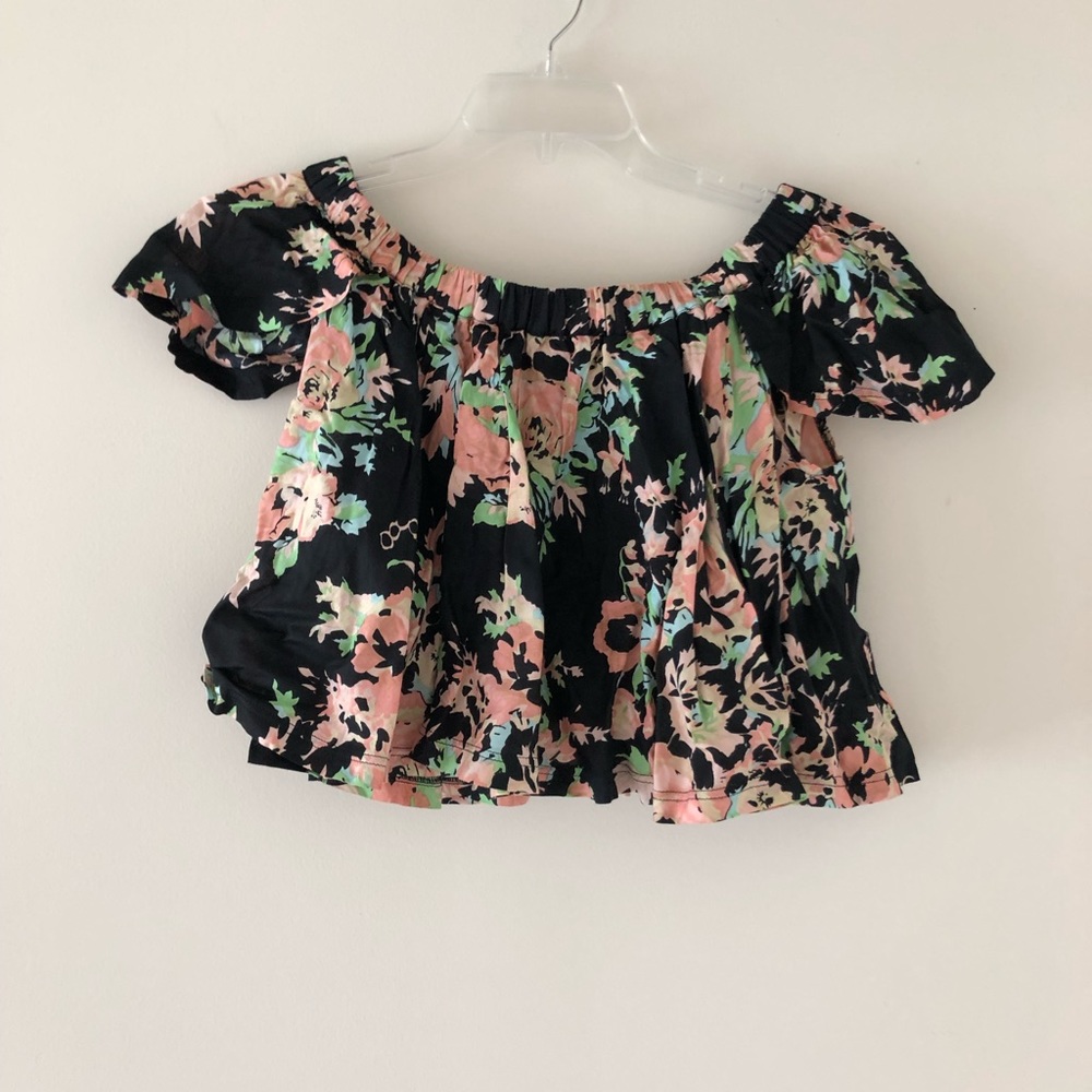 Raga garden party crop top nwt medium